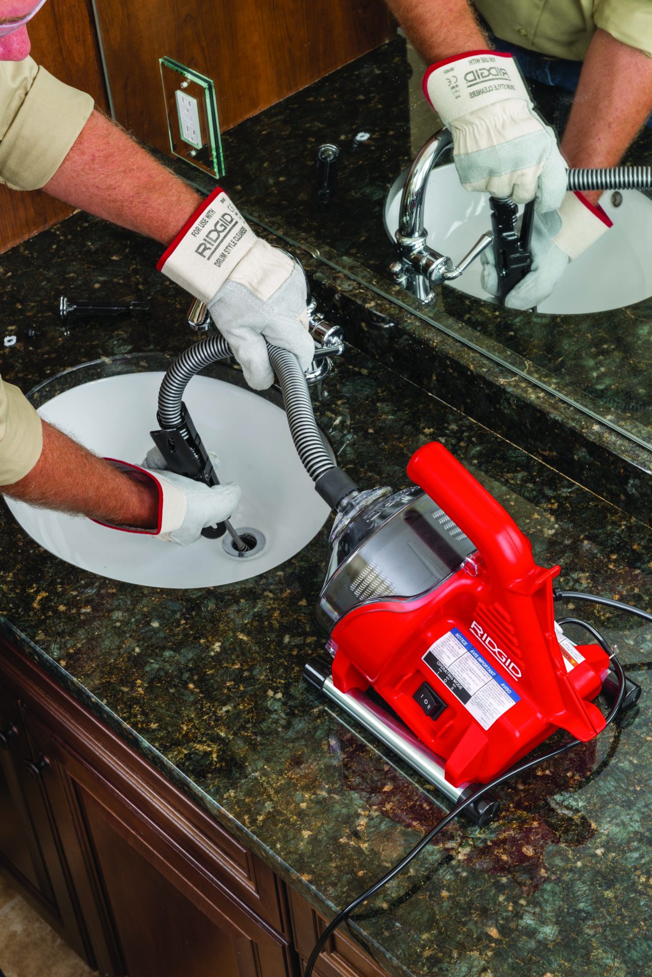 RIDGID PowerClear drezová čistička