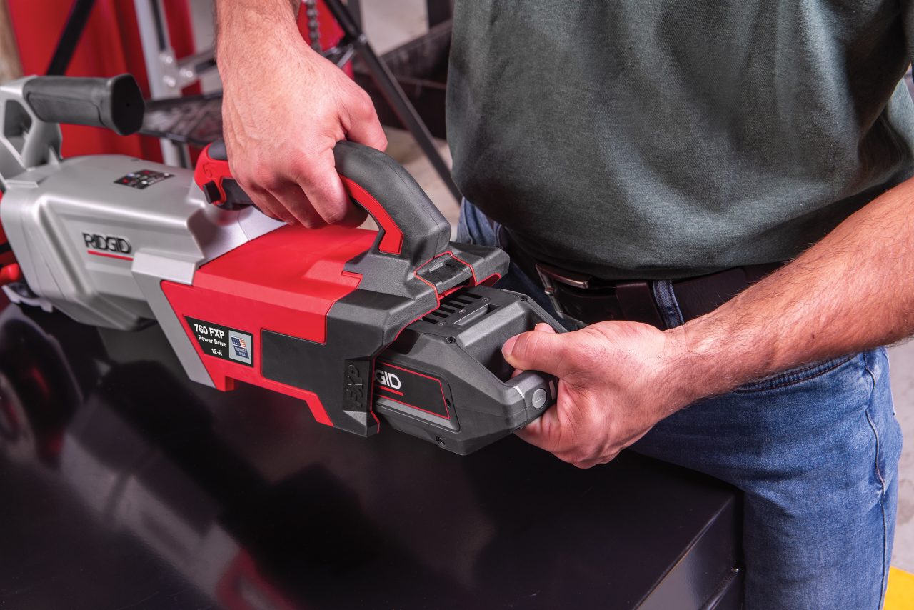 RIDGID 760 FXP Ručný akumulátorový závitorez do 2“